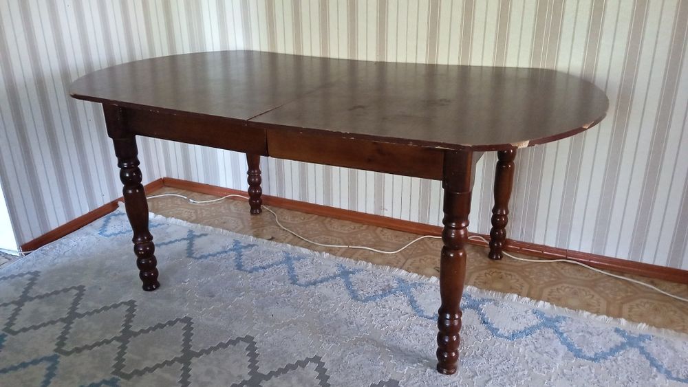 Продается стол! Үстел сатылады!