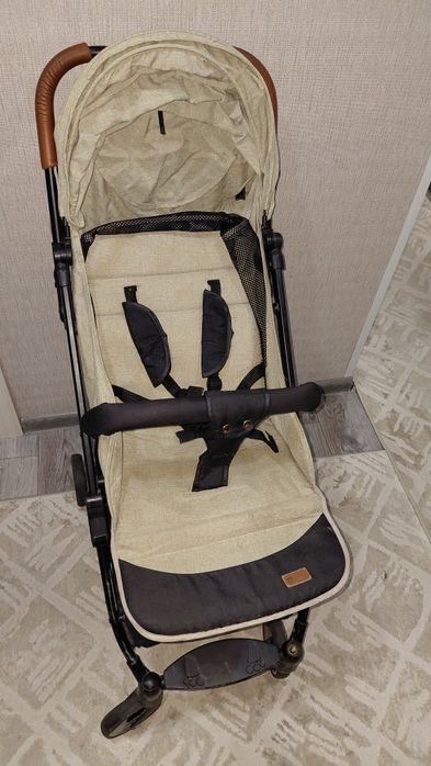 Детская коляска для ребёнка до 3 лет