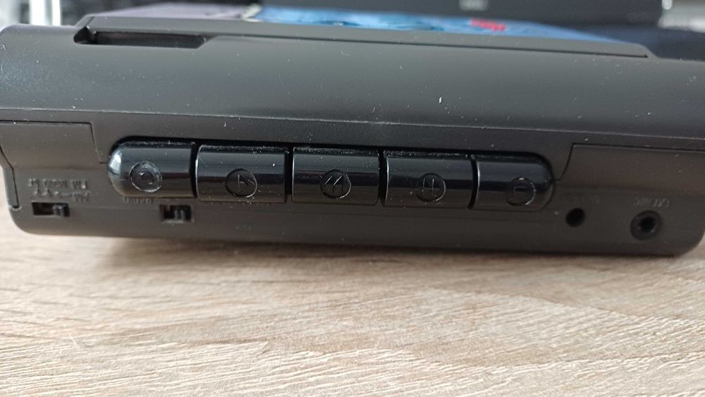 AudioSonic ( Vintage Seiko ) cassette player + casti SONY