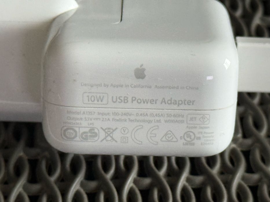 Оригинальный блок питания Apple iPad 10W — A1357