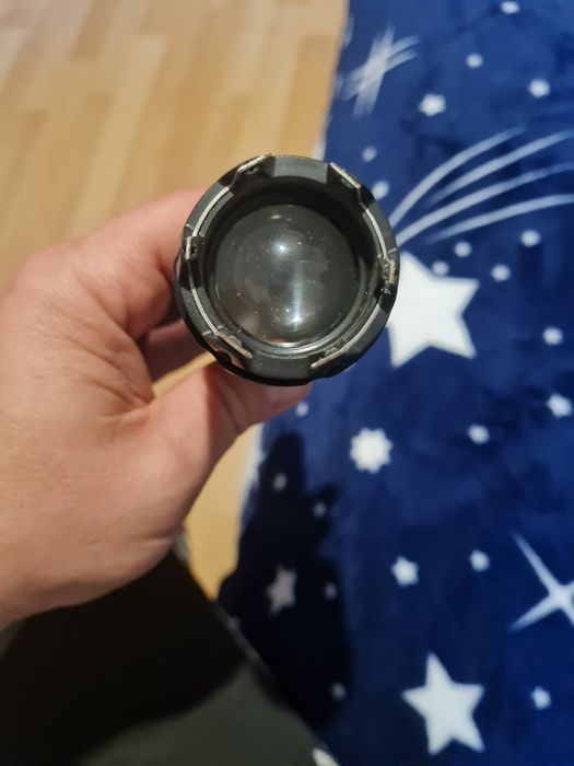 Schimb vand electosoc cu lanternă