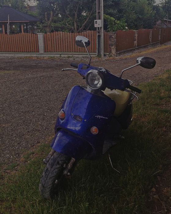 Vând scuter Aprilia habana 125cc
