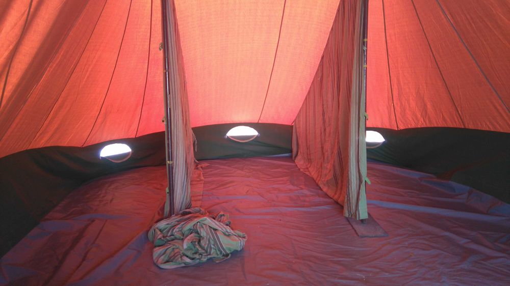 палатка Vergrote Zilvermeeuw