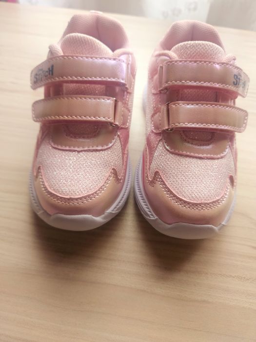 Adidas stich mas 25 noi  cu leduri