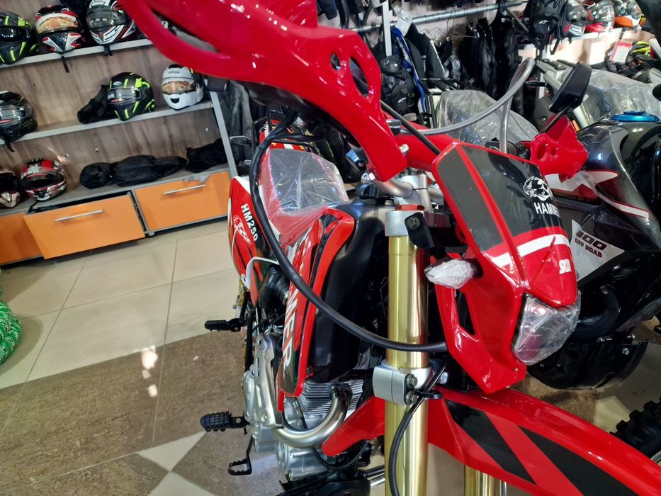 Мотоцикл Эндуро HAMMER 250 с 172 двигателем