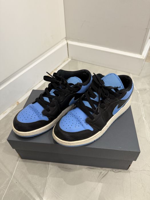 Nike jordan 1 low