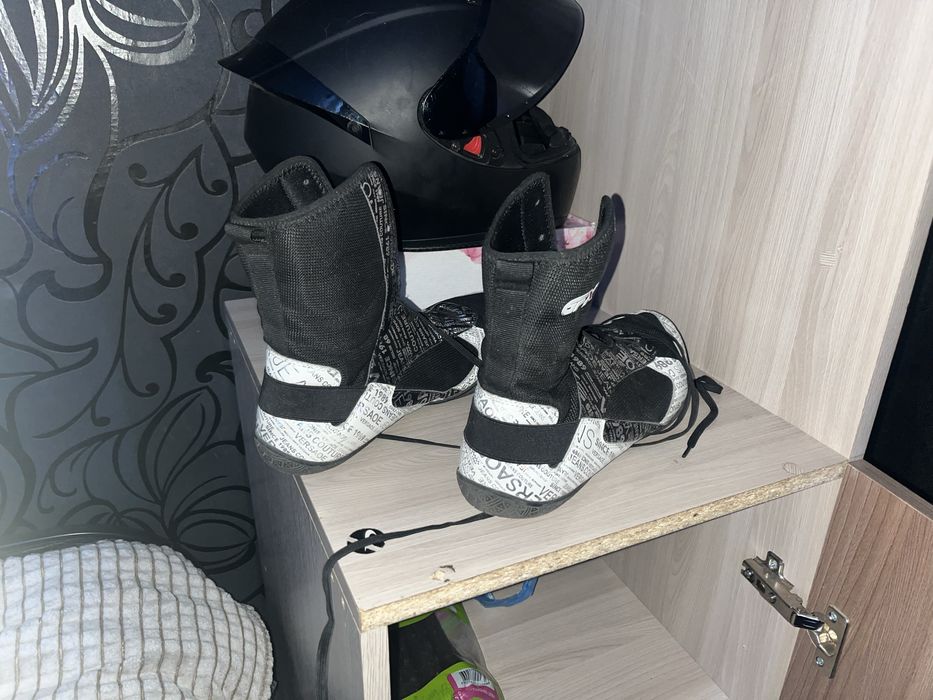 Боксерки новые носил пару раз