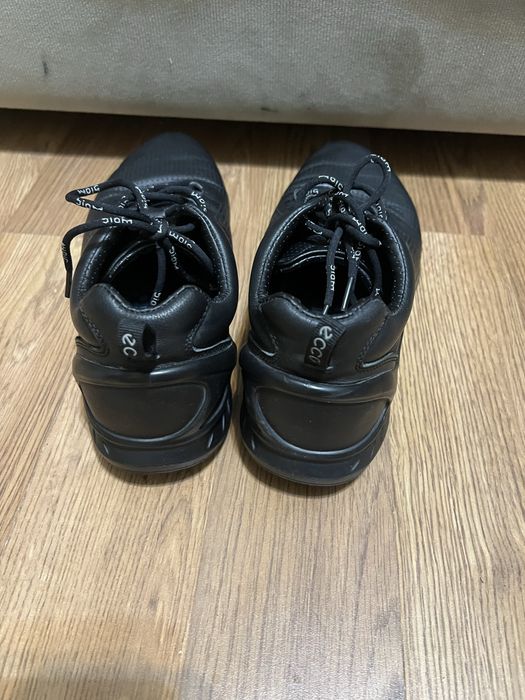 Кроссовки кожаные Ecco оригинал