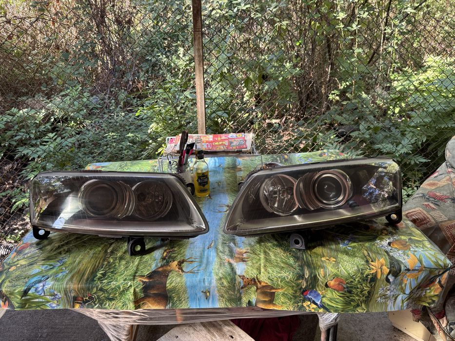 Продавам перфектни фарове за ауди Audi биксенон а6 a6 4f