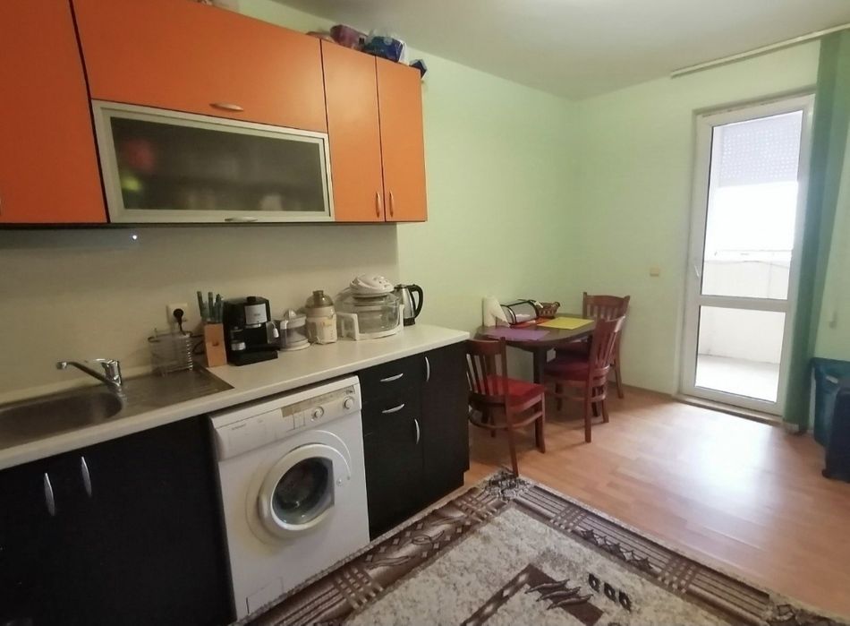 Продава се Двустаен апартамент в Бургас, Славейков - 60 кв.м за 1250 €/кв.м - Снимка #4