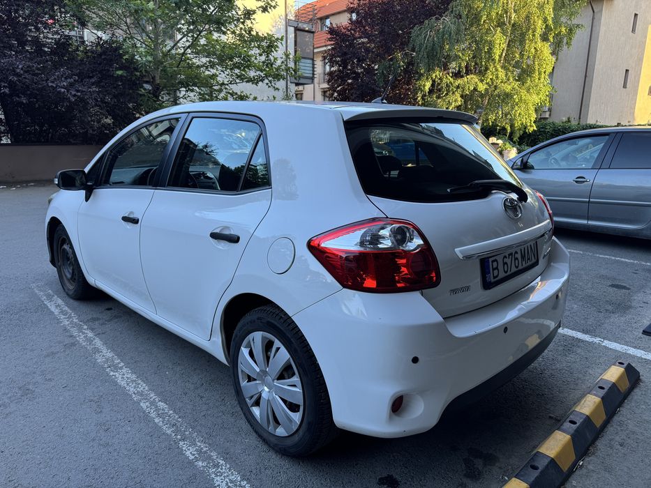Toyota Auris 2012 1.33