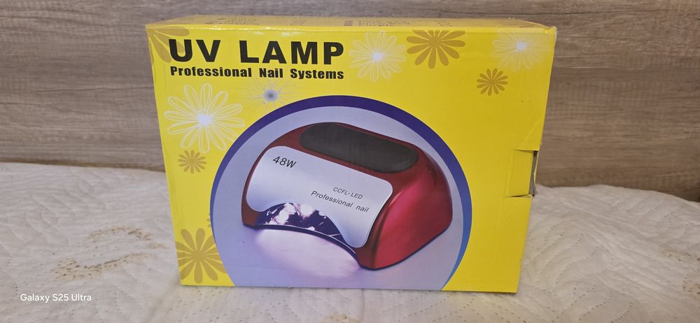 UV+ LED лампа за гел лакове