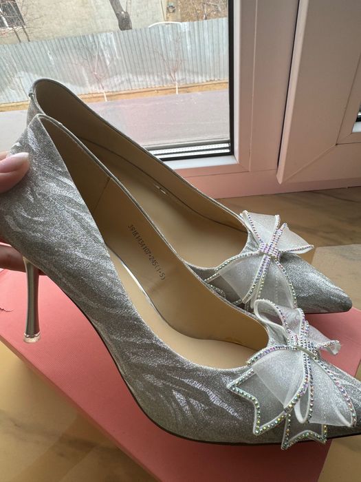 Туфли Josyny 39размер