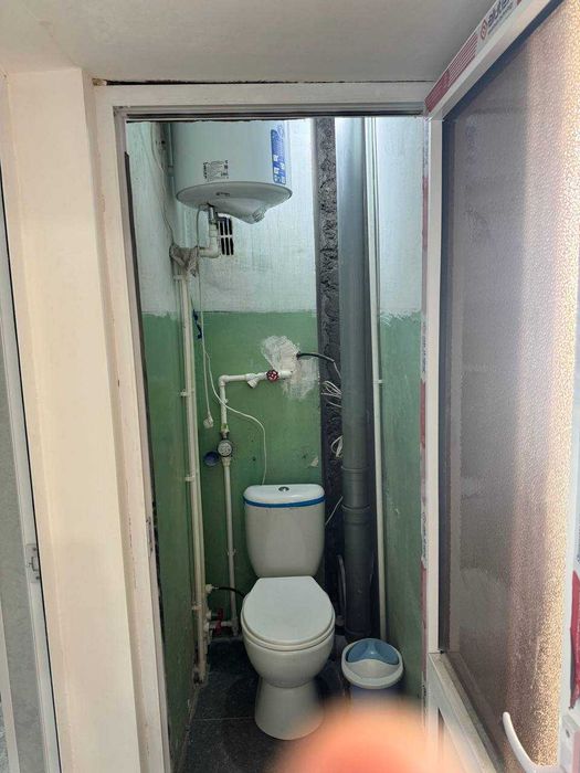 Jizzax shaxrida 2 xonalik kvartira sotiladi