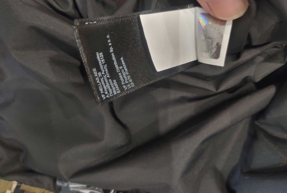 The North Face 1994 Retro Mountain Light Jacket GORE-TEX куртка.