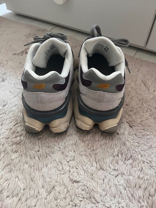 New Balance 9060