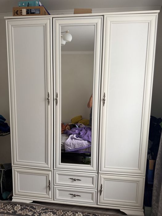 Шкаф для спальни