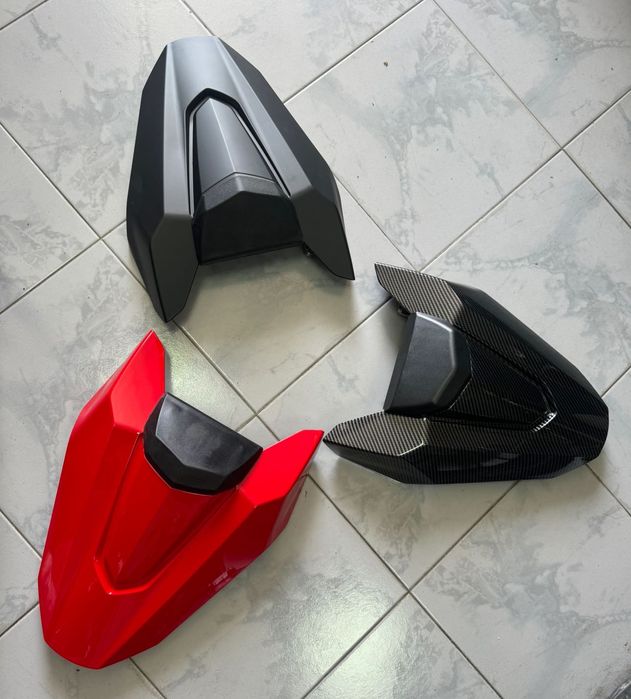Чисто НОВ капак за задна седалка за Honda    CB650R CBR CB 650R 19-23