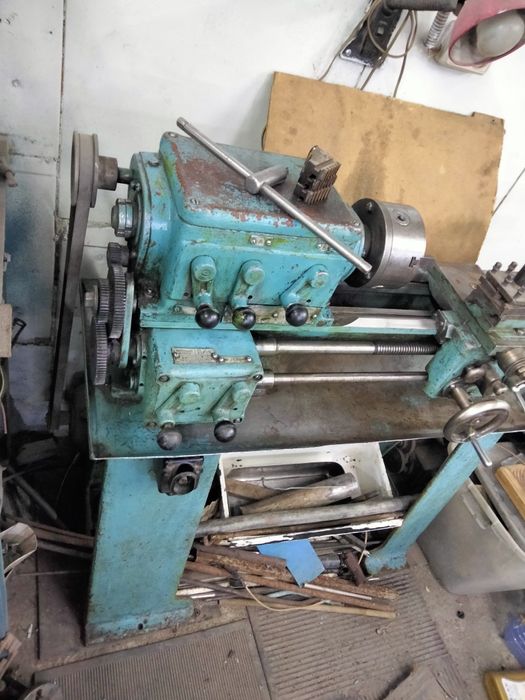 Продам токарный станок ТВШ-3