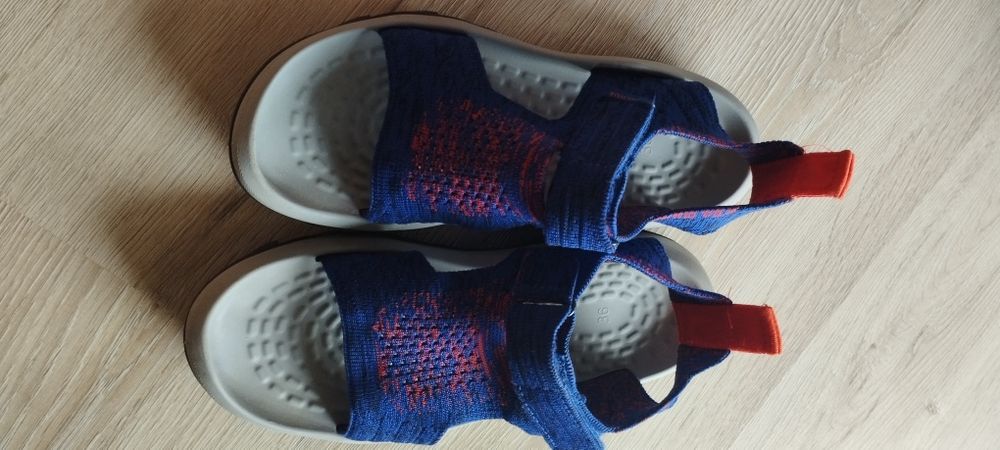 Сандали Quechua 36 номер за 10.00 лв.