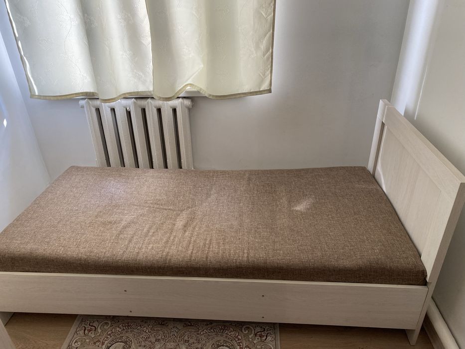 Продам кровать односпалка.