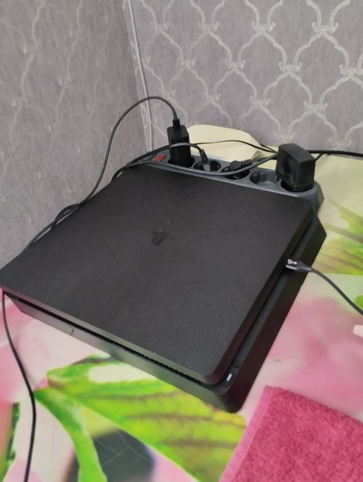 Playstation4 slim