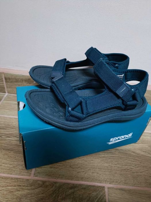 Детски сандали SPRANDI