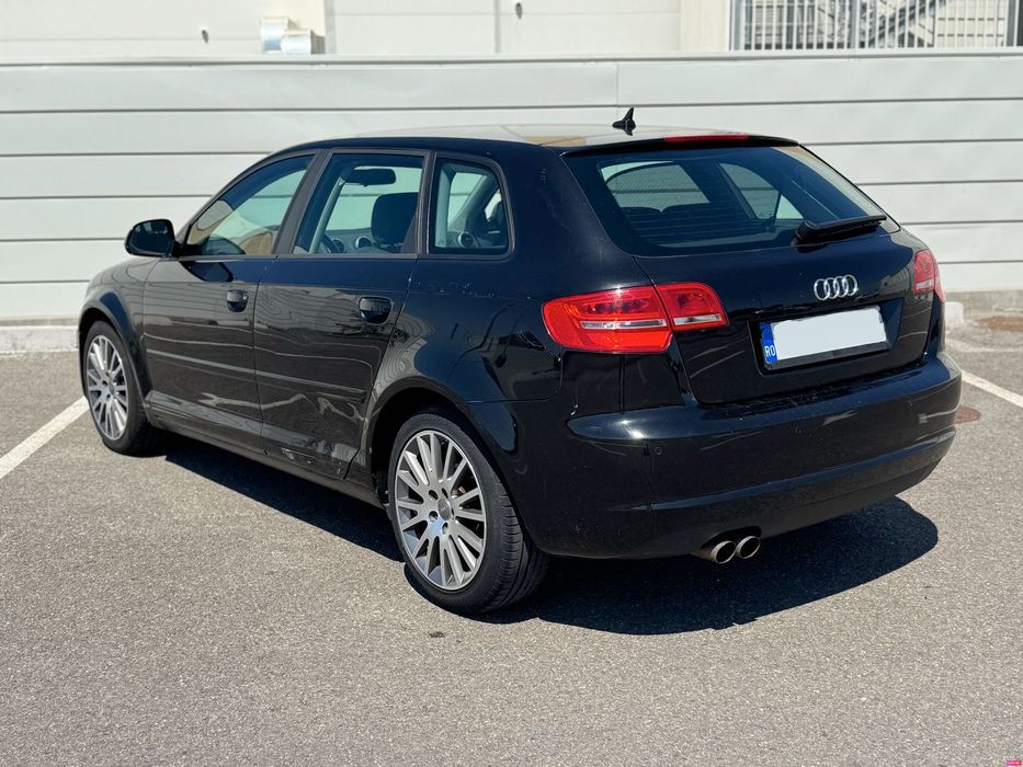 AUDI A3 Sportback 2010 — imagine 3