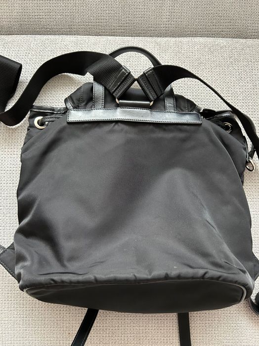 ОРИГИНАЛНА Prada раничка