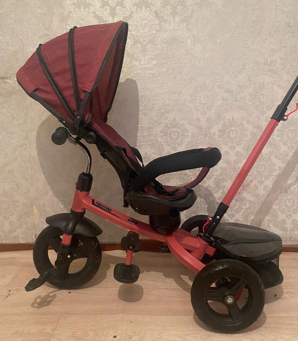 Продам Детский Трёх Колесный Велосипед Коляска.