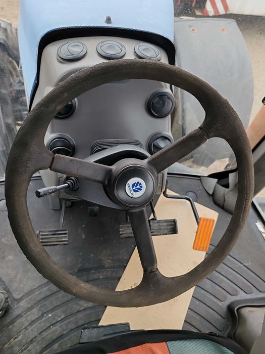 Tractor New Holland TG 255