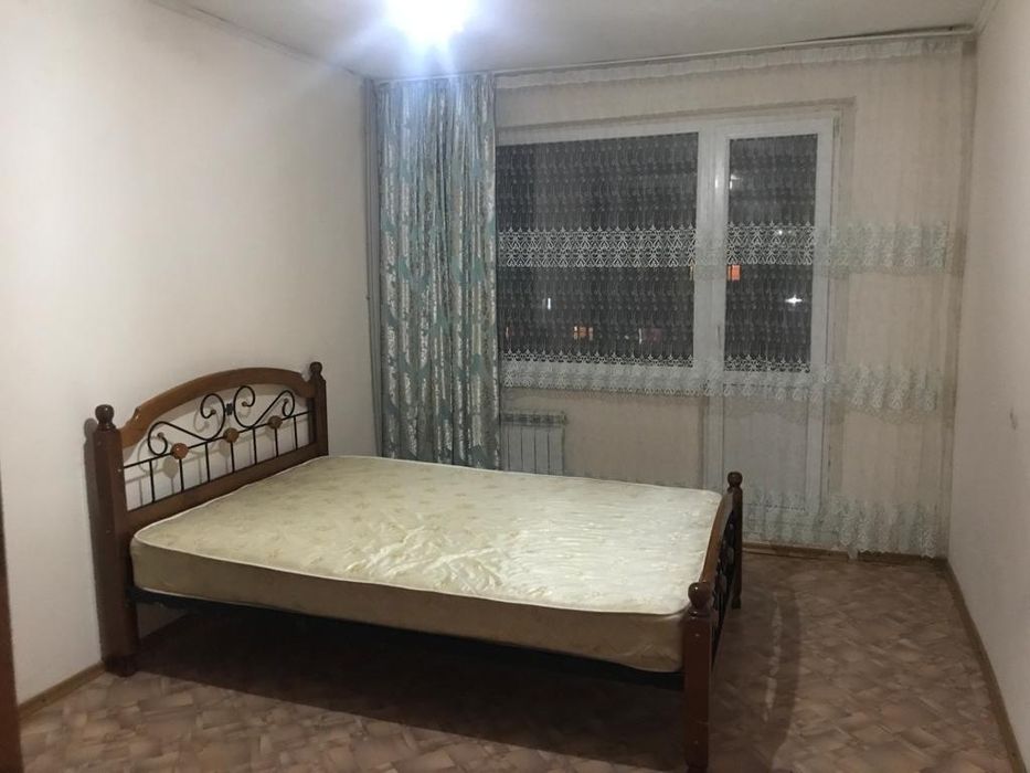 Продам 2 комнатную квартиру в центре п. Глубокое, ТОРГ