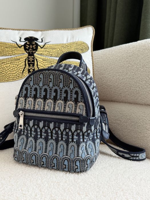 Малка раница Furla