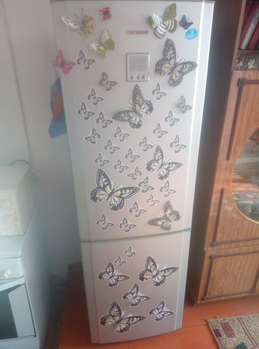 Продам холодильник элекрогазовую плиту