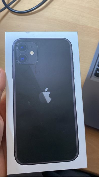 Продается или обмен айфон 11