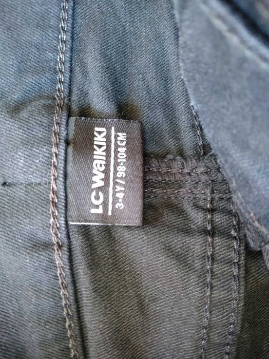 Дънки нови 3-4 г.