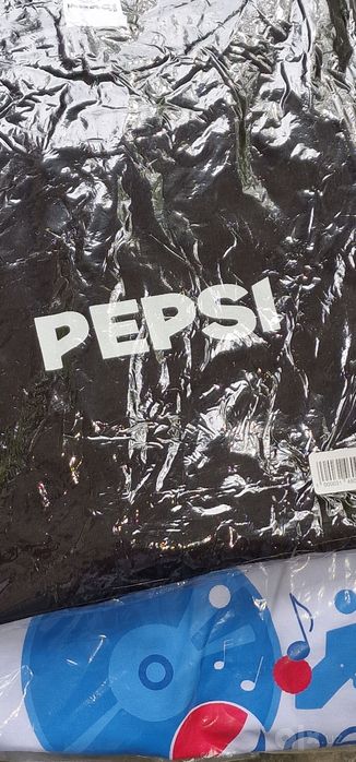 Футболки с логотипом Pepsi/CocaCola