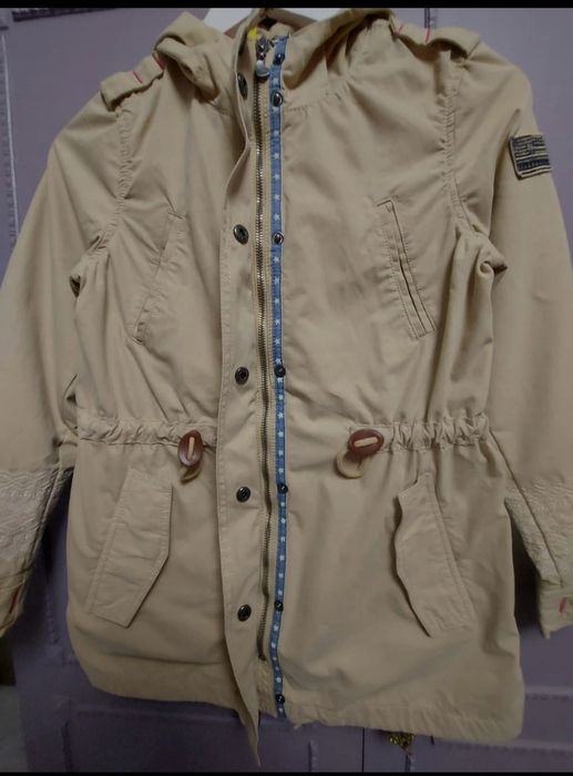 Geacă Tommy Hilfiger pentru fetițe, mărimea 152, aprox.12 ani, bej