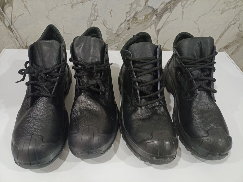 Продаю рабочии ботинки