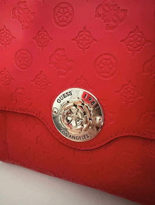 Geantă ediție limitată GUESS Dayane (SG) Roșie + Saculeț original de protecție