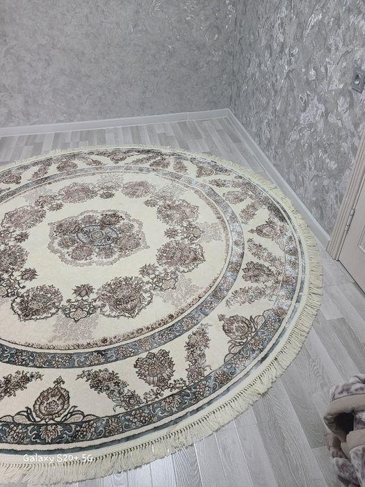 Гилам сотилади SAG