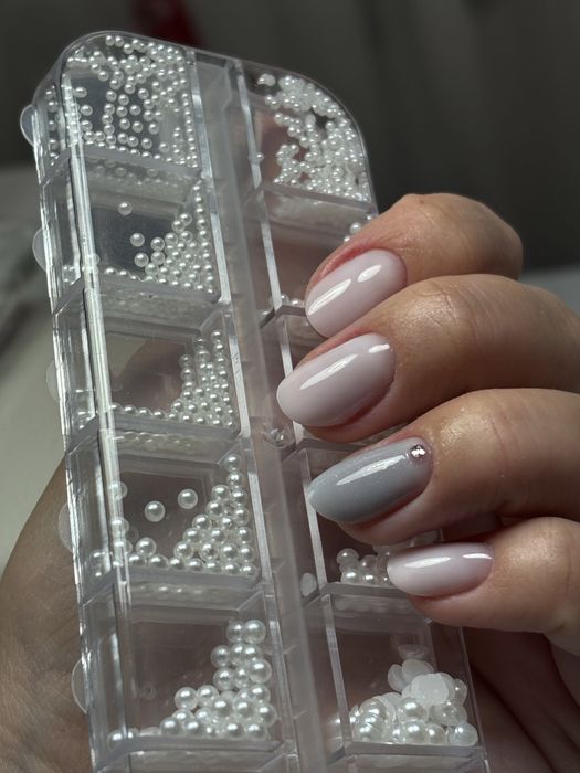 Unghii cu gel /Unghii