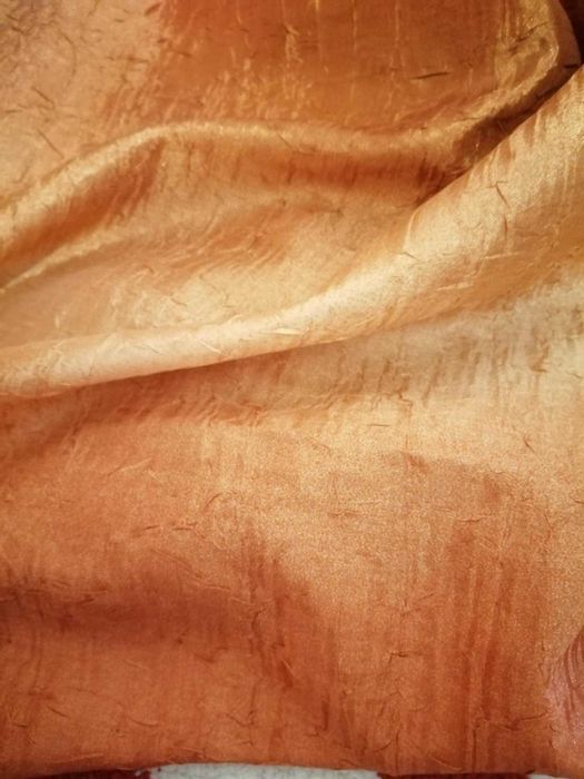 Завеси с  преливащи цветове