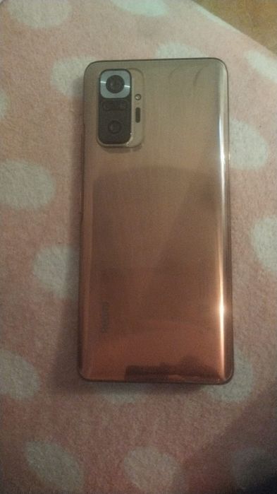 Продам редми нот 10 про или обмен на айфон