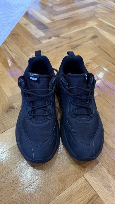 NIKE W Air Max Verona 40,5