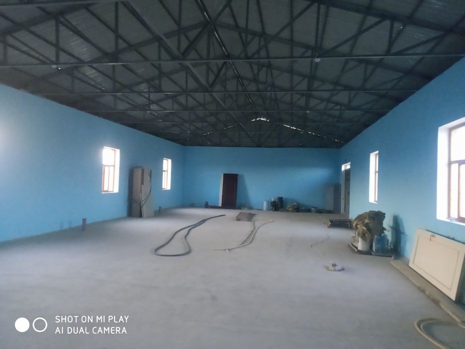 Noturar joy sotiladi.