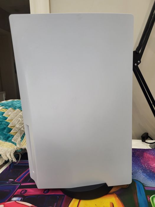 Продам PlayStation 5