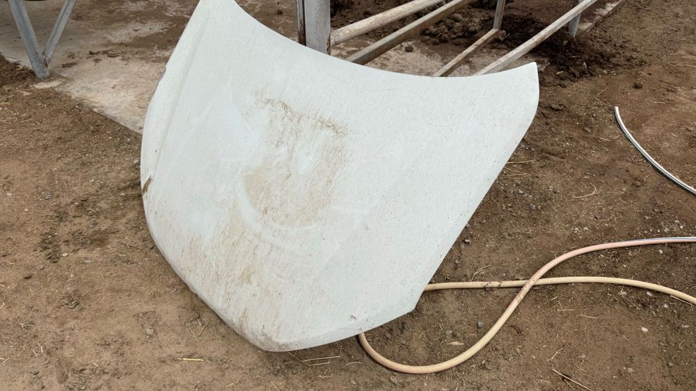 Лада гранта FL оригинал капот и зеркала