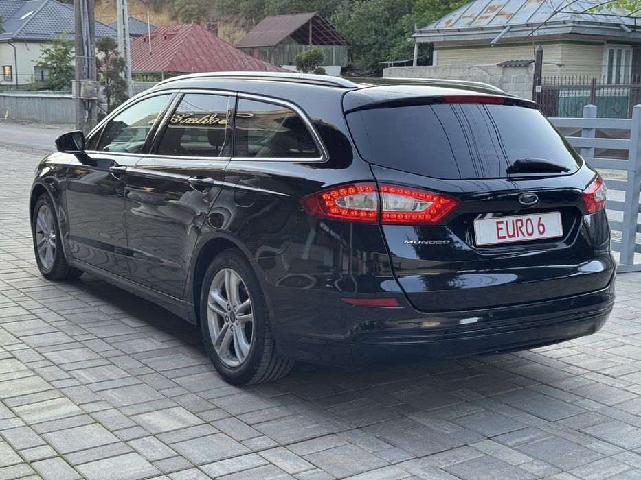 FORD Mondeo 2019 — imagine 4
