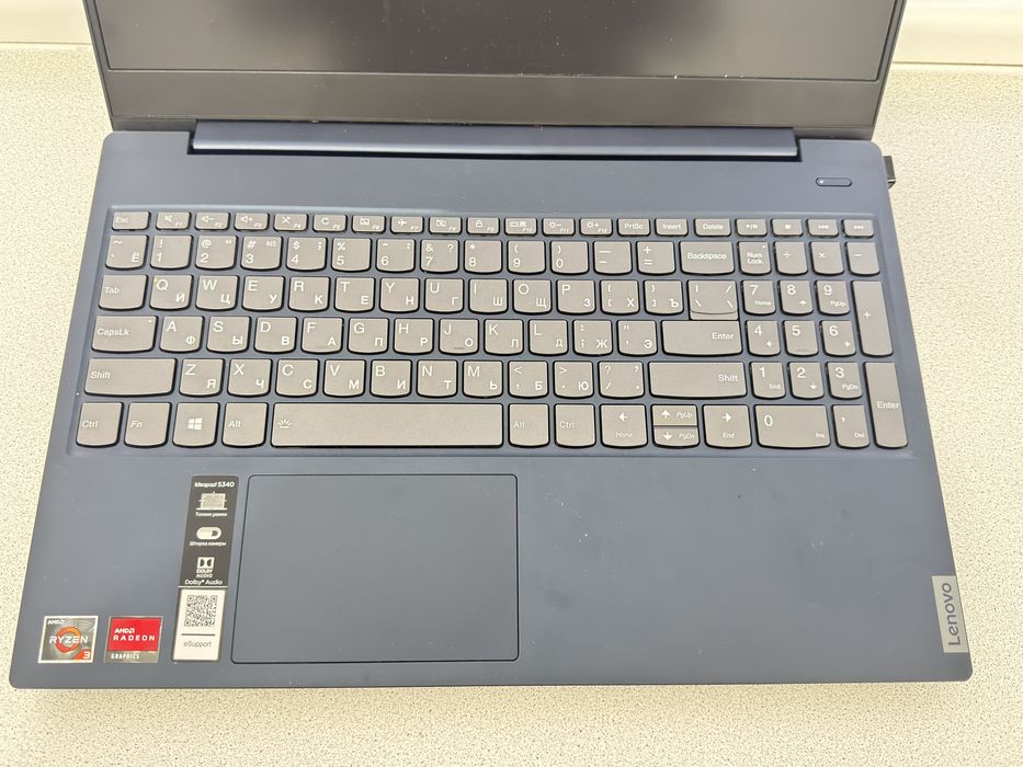 Ноутбук Lenovo (Ryzen + Radeon)